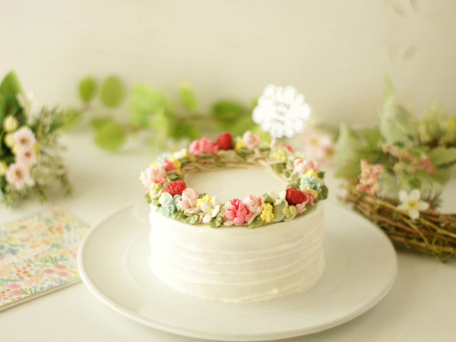追加日程が決定しました Happy Cooking 東京校 シーズンケーキ 年 3月 春の花冠ケーキ レッスンのお知らせ Cake Design Hane